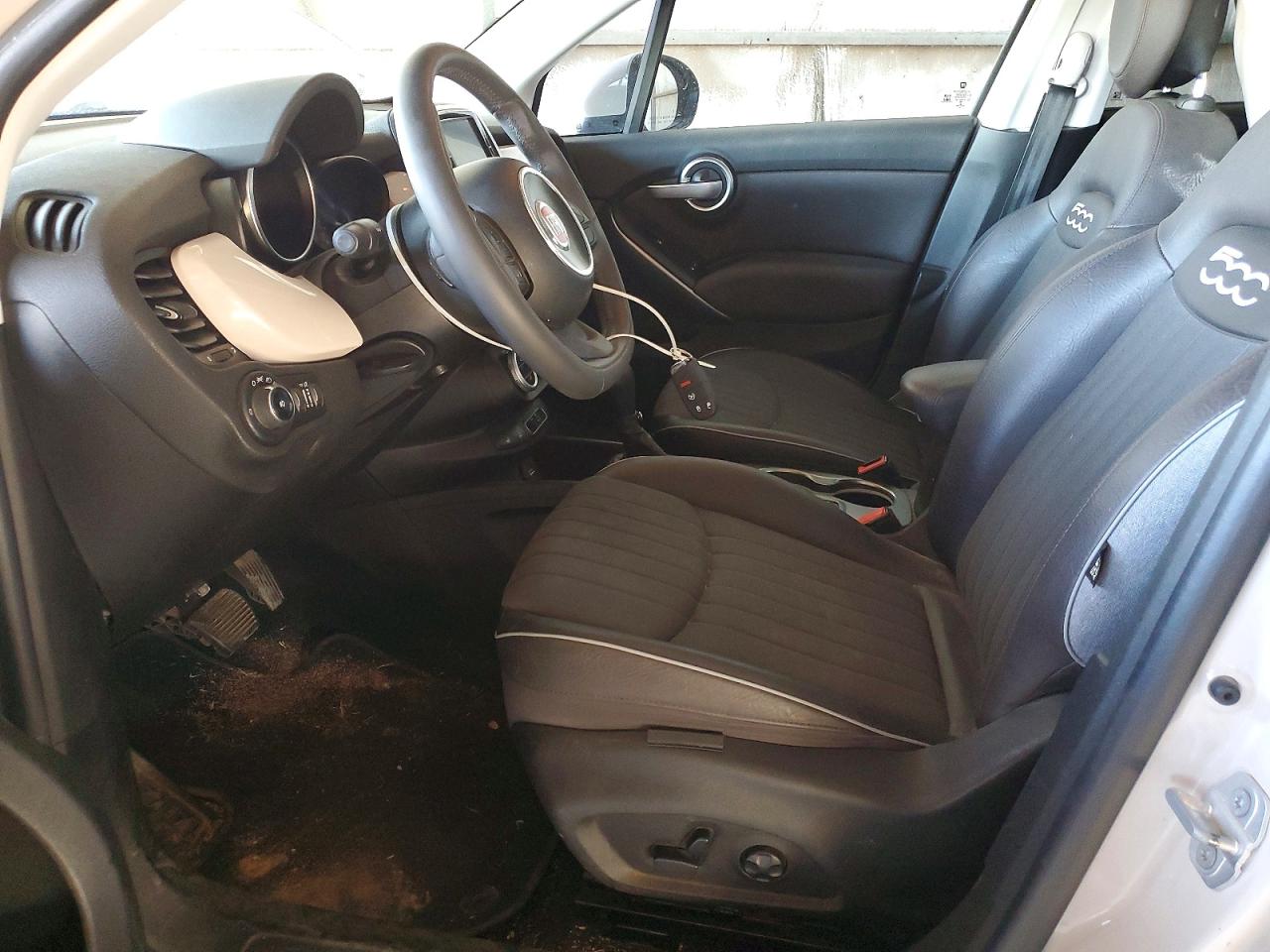2016 FIAT 500X LOUNGE photo 7