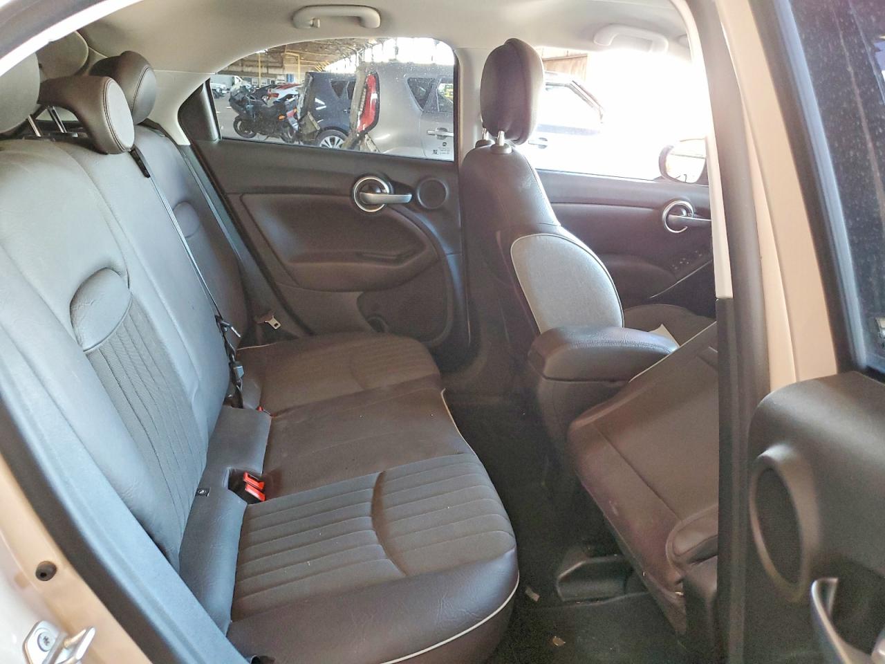 2016 FIAT 500X LOUNGE photo 10