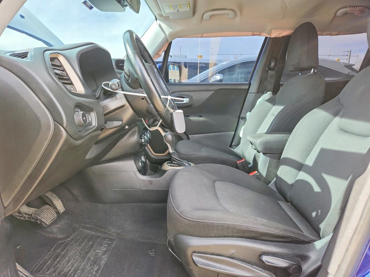 2017 JEEP RENEGADE LATITUDE photo 7
