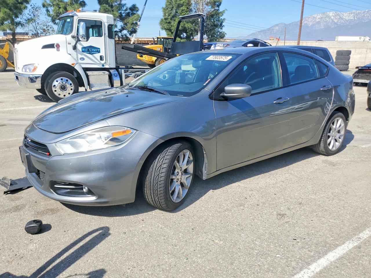 2013 DODGE DART