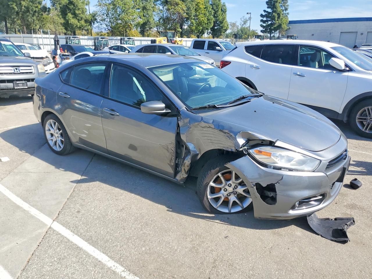 2013 DODGE DART SXT photo 4