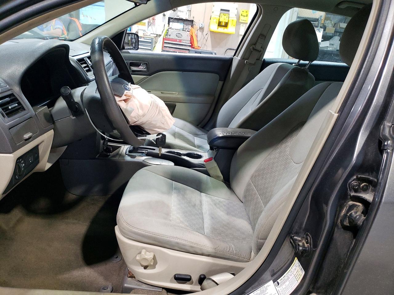 2012 FORD FUSION SE photo 7
