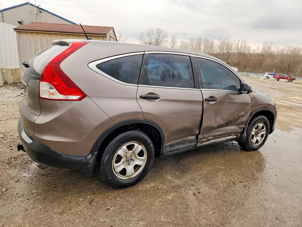 2013 HONDA CR-V LX photo 3