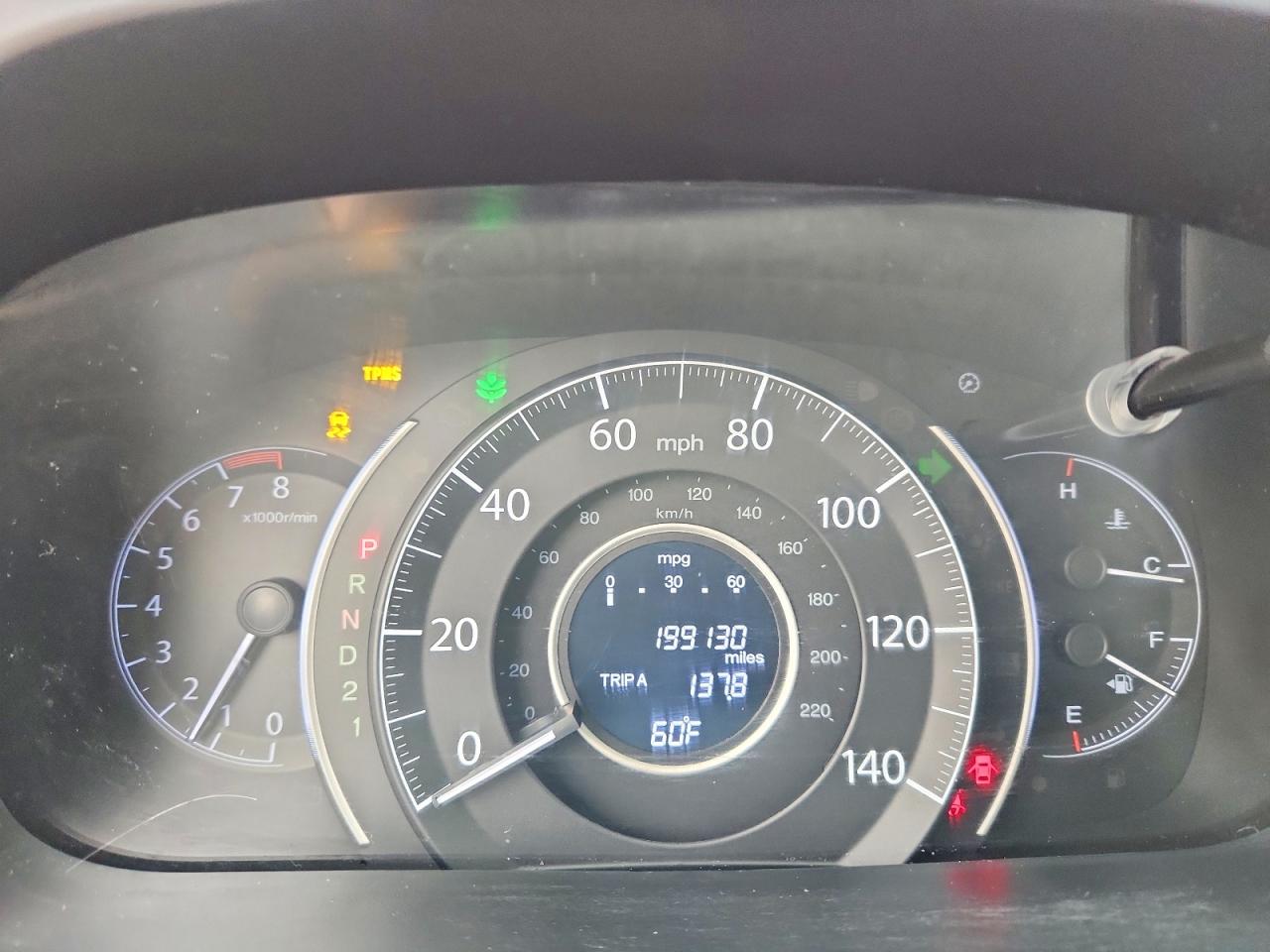 2013 HONDA CR-V LX photo 9