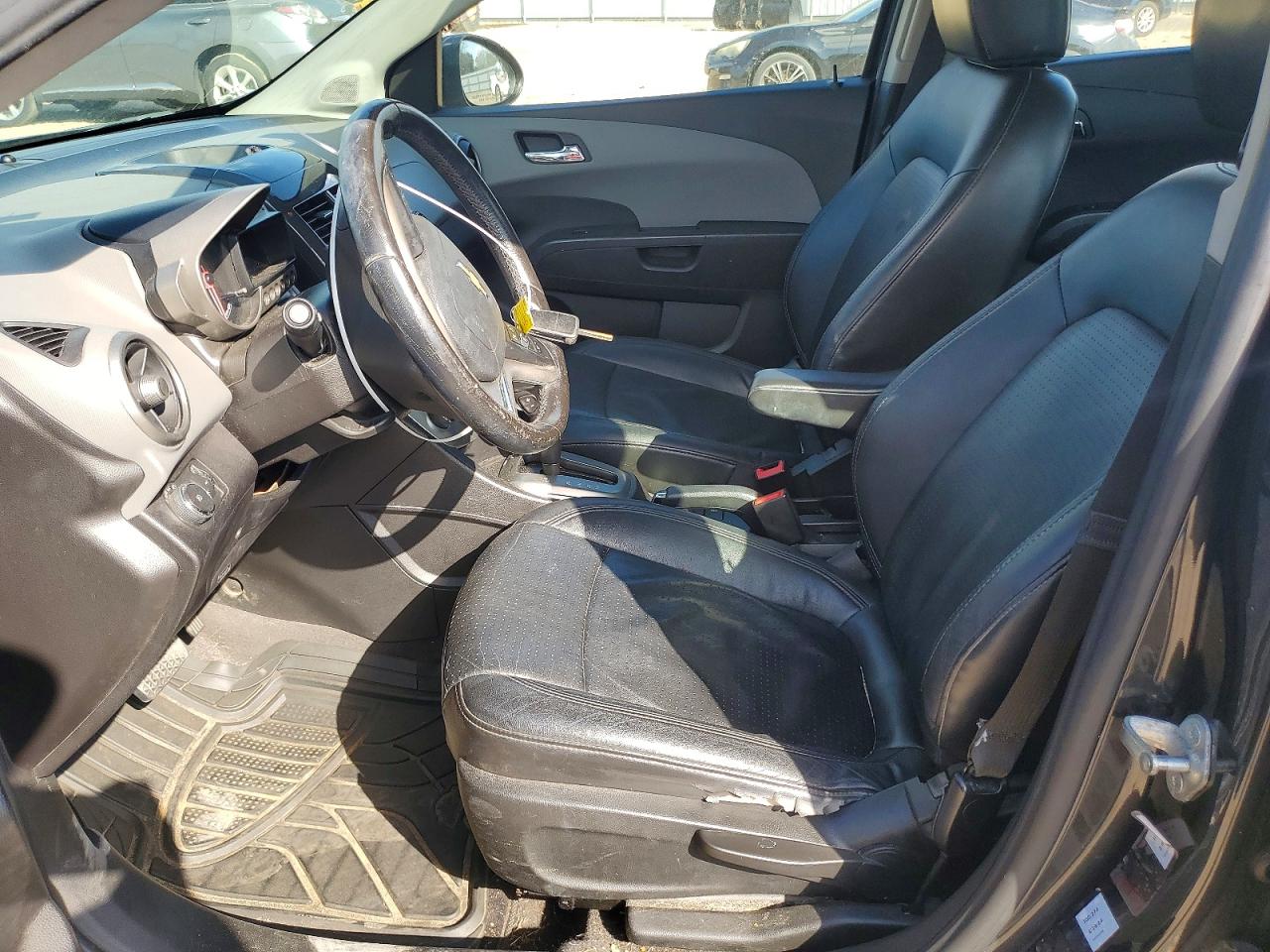 2014 CHEVROLET SONIC LTZ photo 7