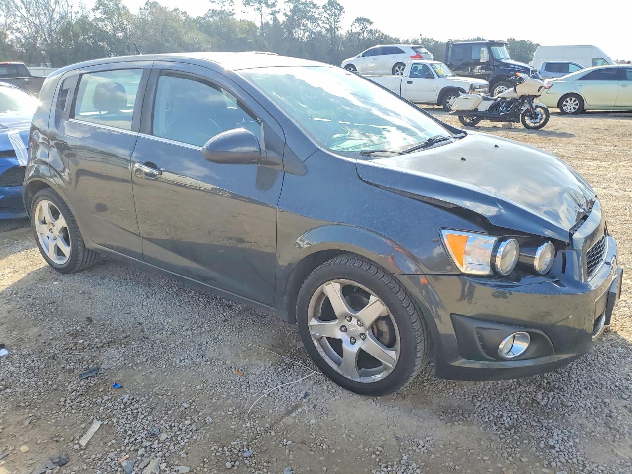 2014 CHEVROLET SONIC LTZ photo 4