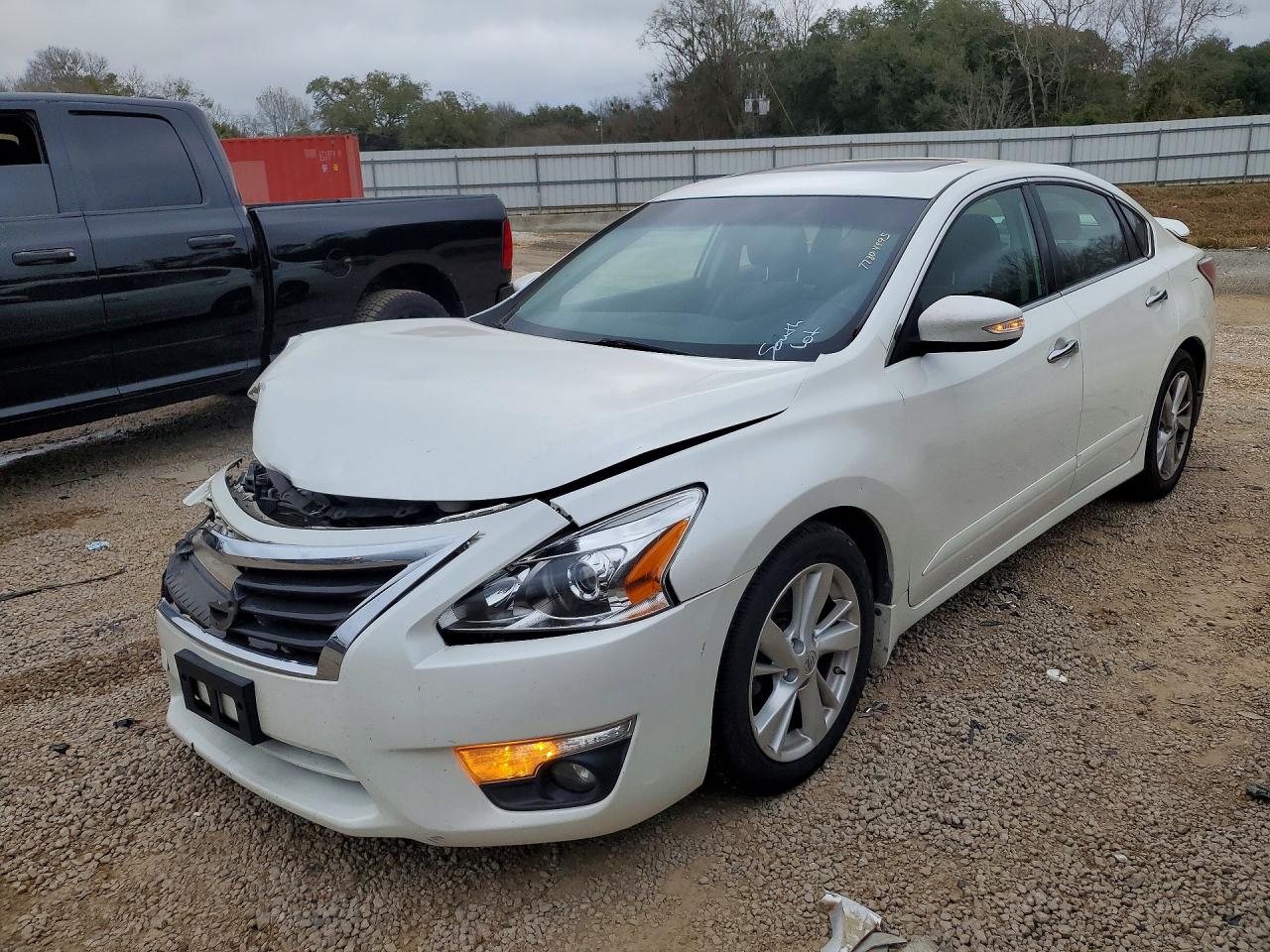 2014 NISSAN ALTIMA