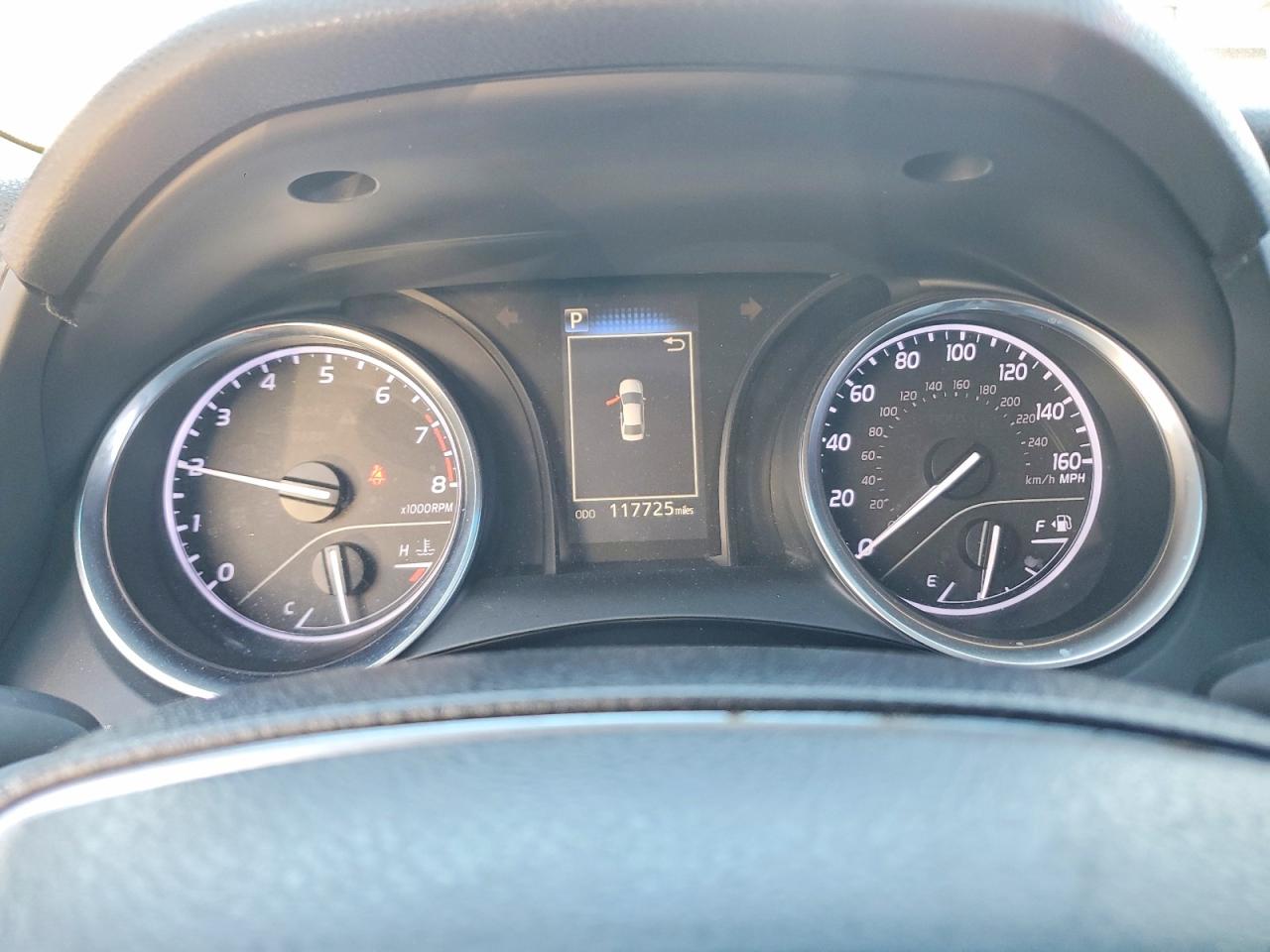 2018 TOYOTA CAMRY photo 9