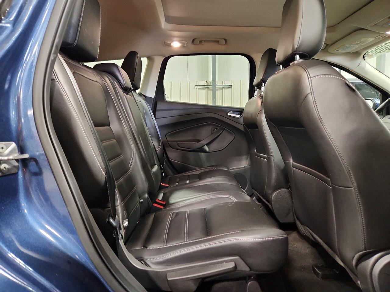 2018 FORD ESCAPE SEL photo 21