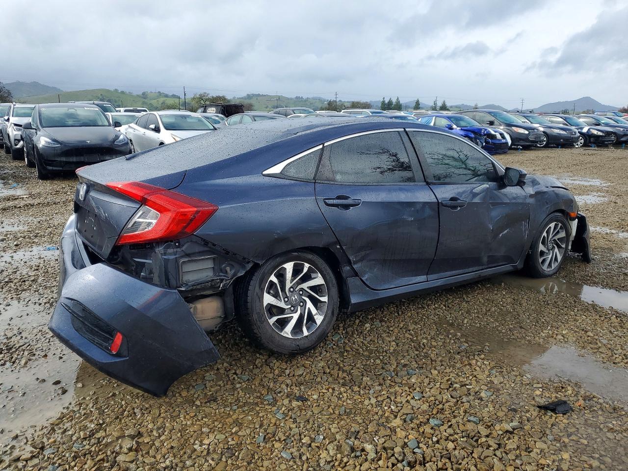 2016 HONDA CIVIC EX photo 5