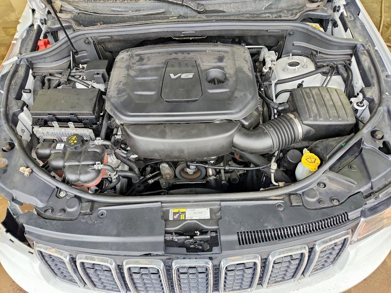 2018 JEEP GRAND CHEROKEE LIMITED photo 12