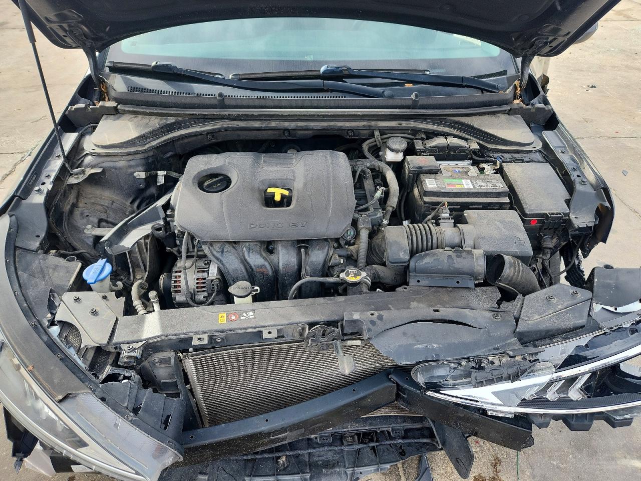 2020 HYUNDAI ELANTRA SEL photo 21