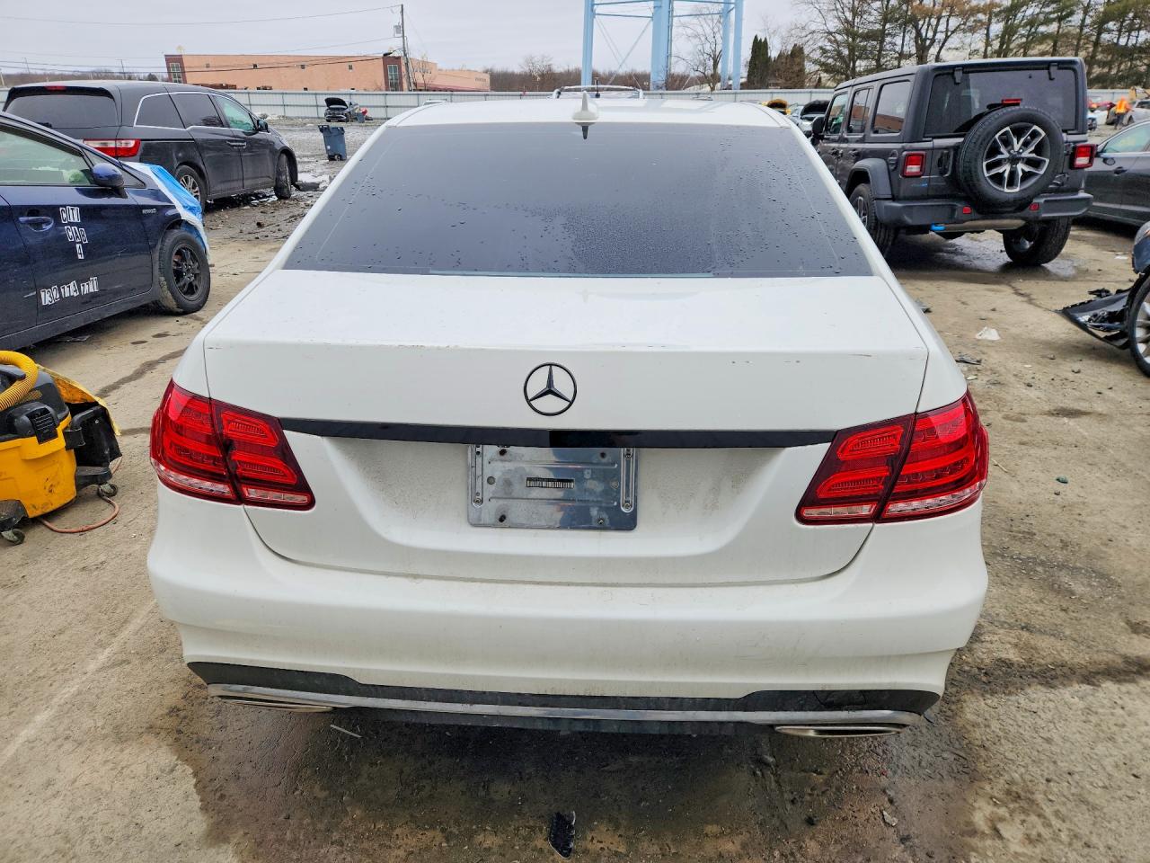 2016 MERCEDES-BENZ E 350 4MATIC photo 6
