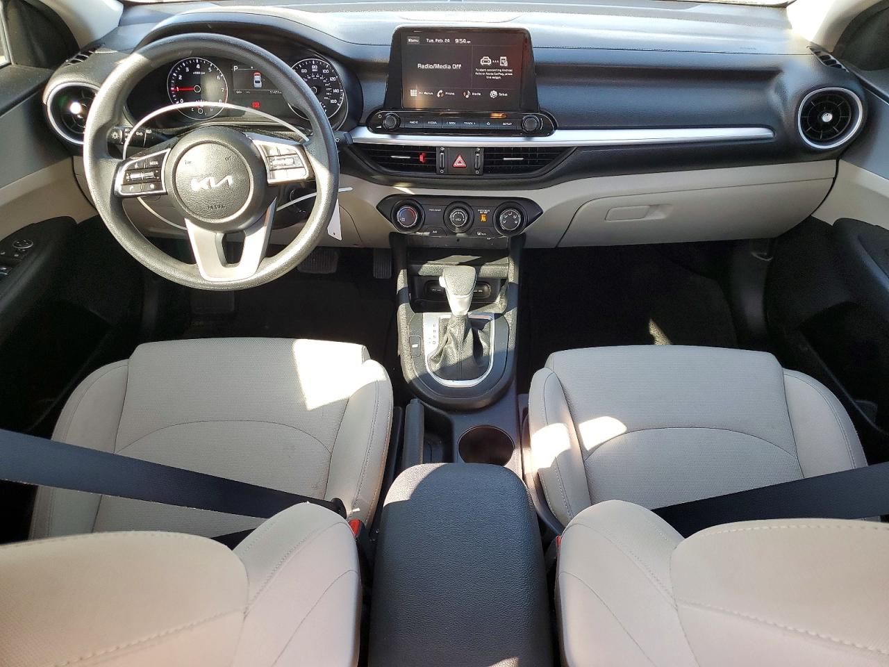 2023 KIA FORTE LX photo 15