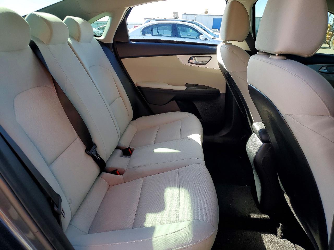 2023 KIA FORTE LX photo 19