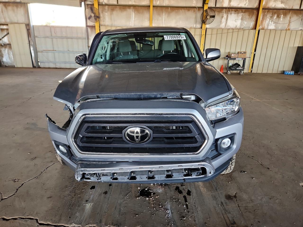 2021 TOYOTA TACOMA DOUBLE CAB photo 9