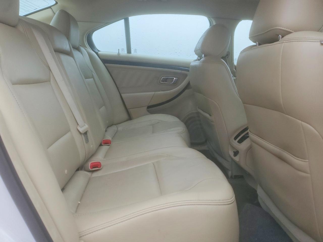 2016 FORD TAURUS LIMITED photo 10