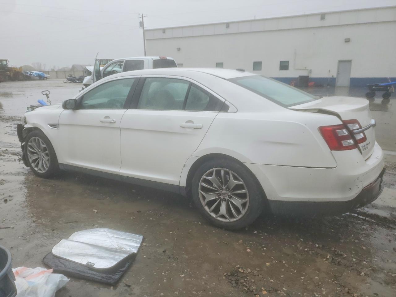 2016 FORD TAURUS LIMITED photo 2