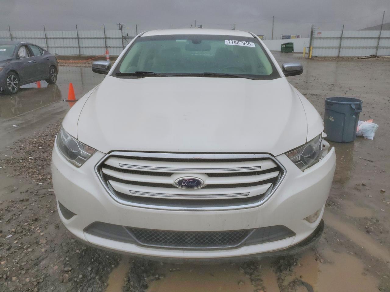 2016 FORD TAURUS LIMITED photo 5