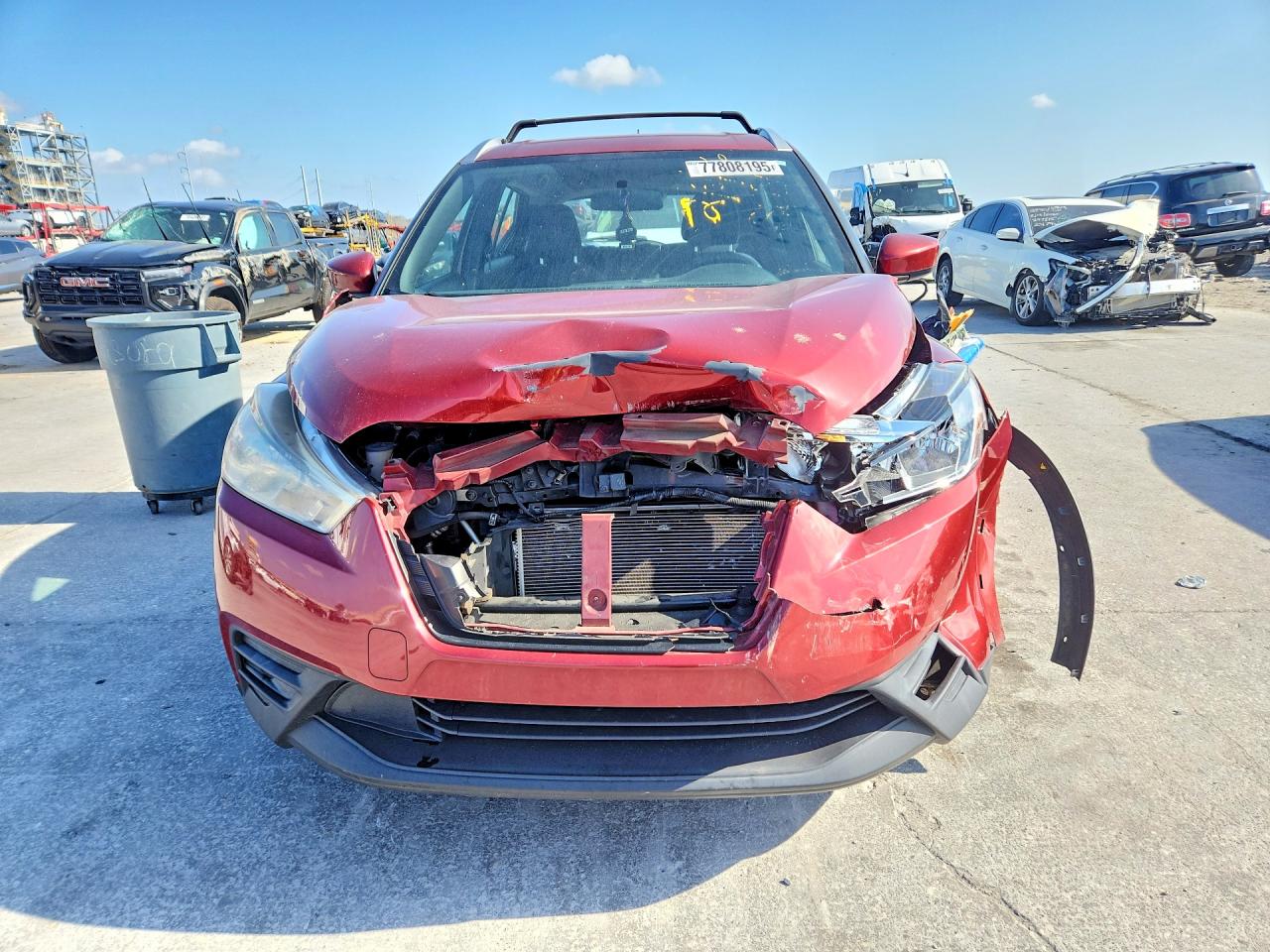 2018 NISSAN KICKS S photo 9