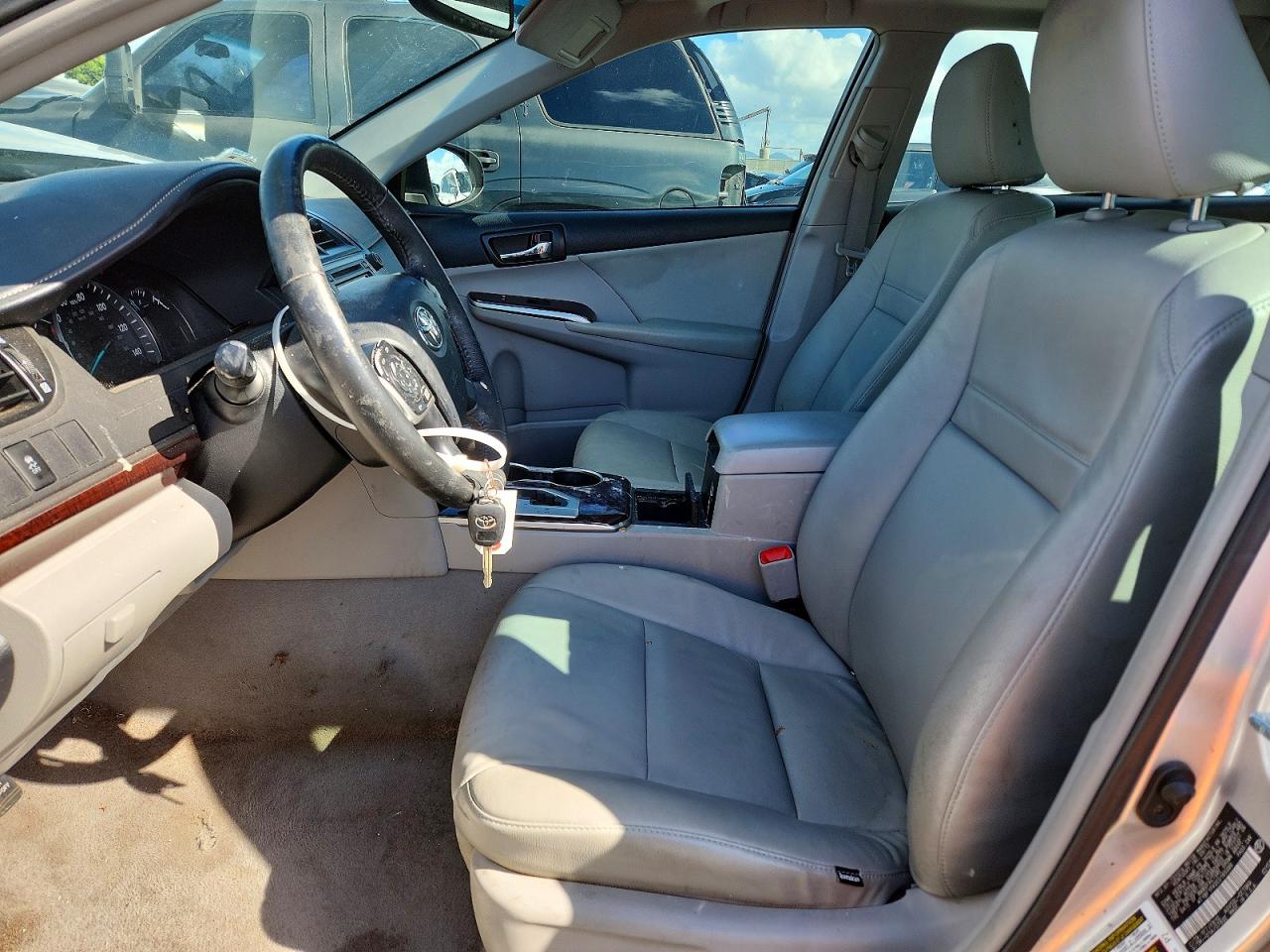 2012 TOYOTA CAMRY BASE photo 13