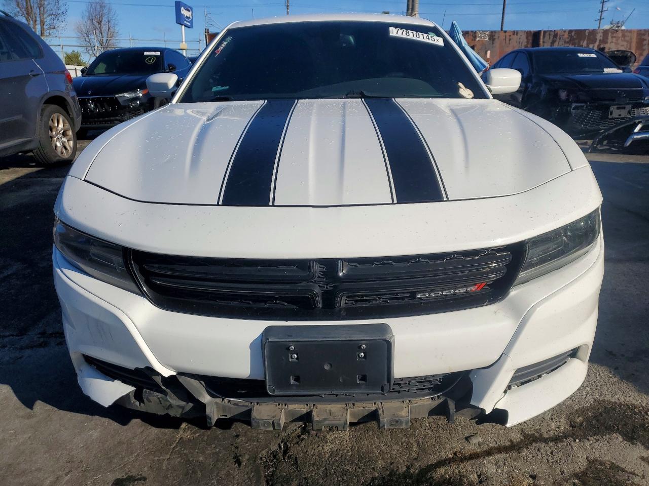 2016 DODGE CHARGER SXT photo 5
