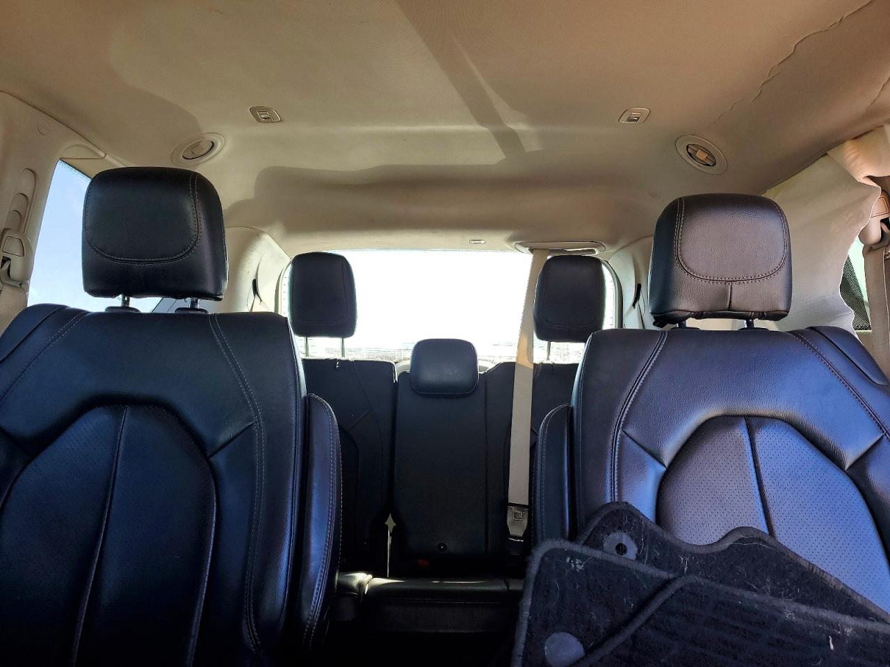 2019 CHRYSLER PACIFICA TOURING L photo 10