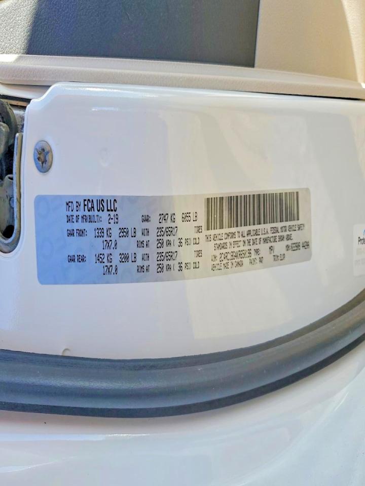 2019 CHRYSLER PACIFICA TOURING L photo 13