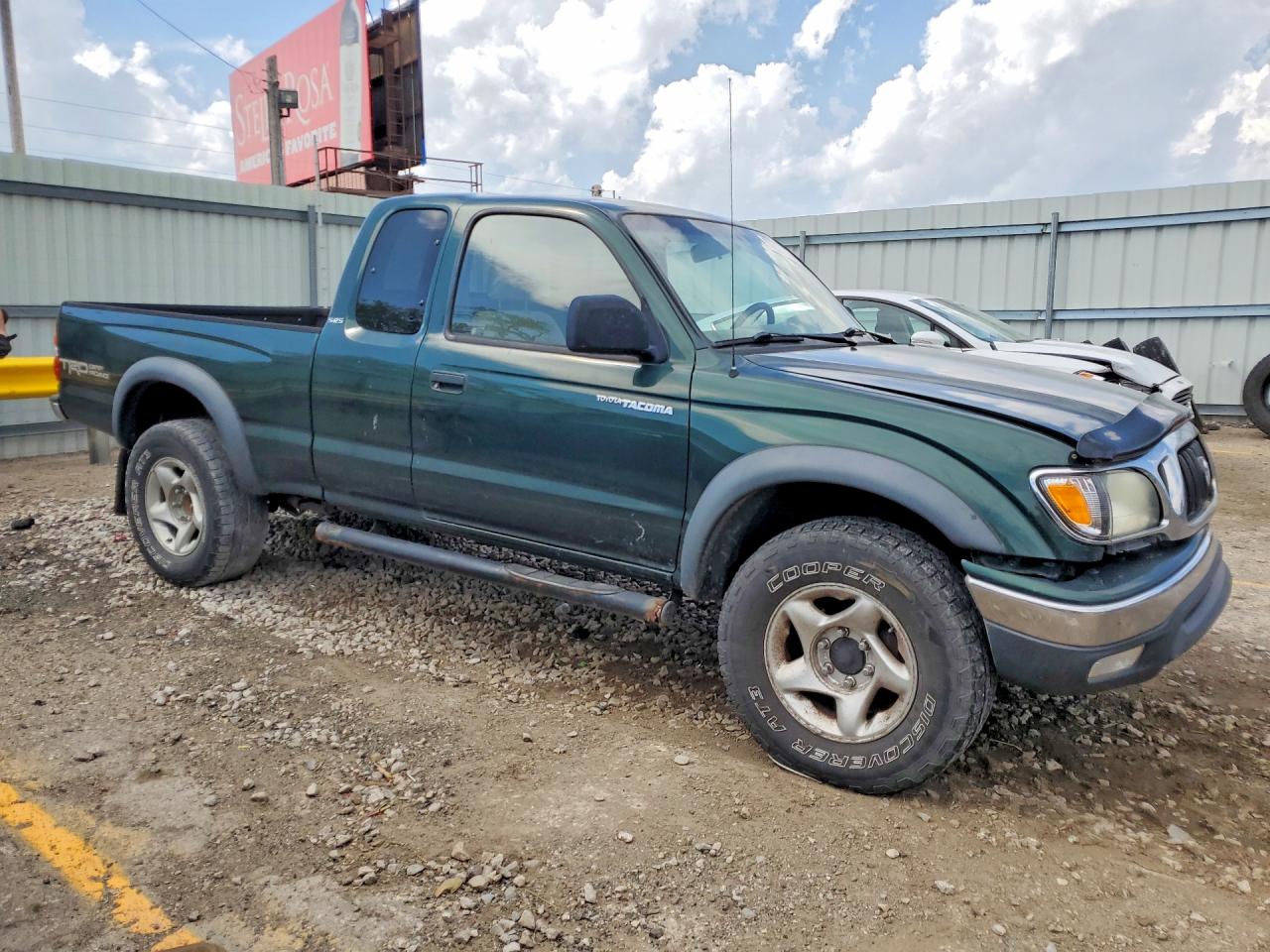 2003 TOYOTA TACOMA XTRACAB photo 10