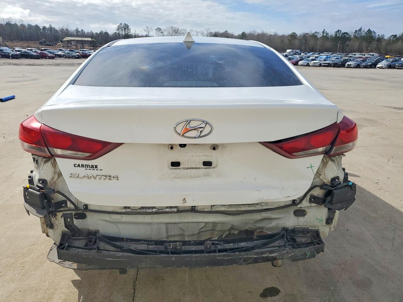 2018 HYUNDAI ELANTRA SEL photo 11