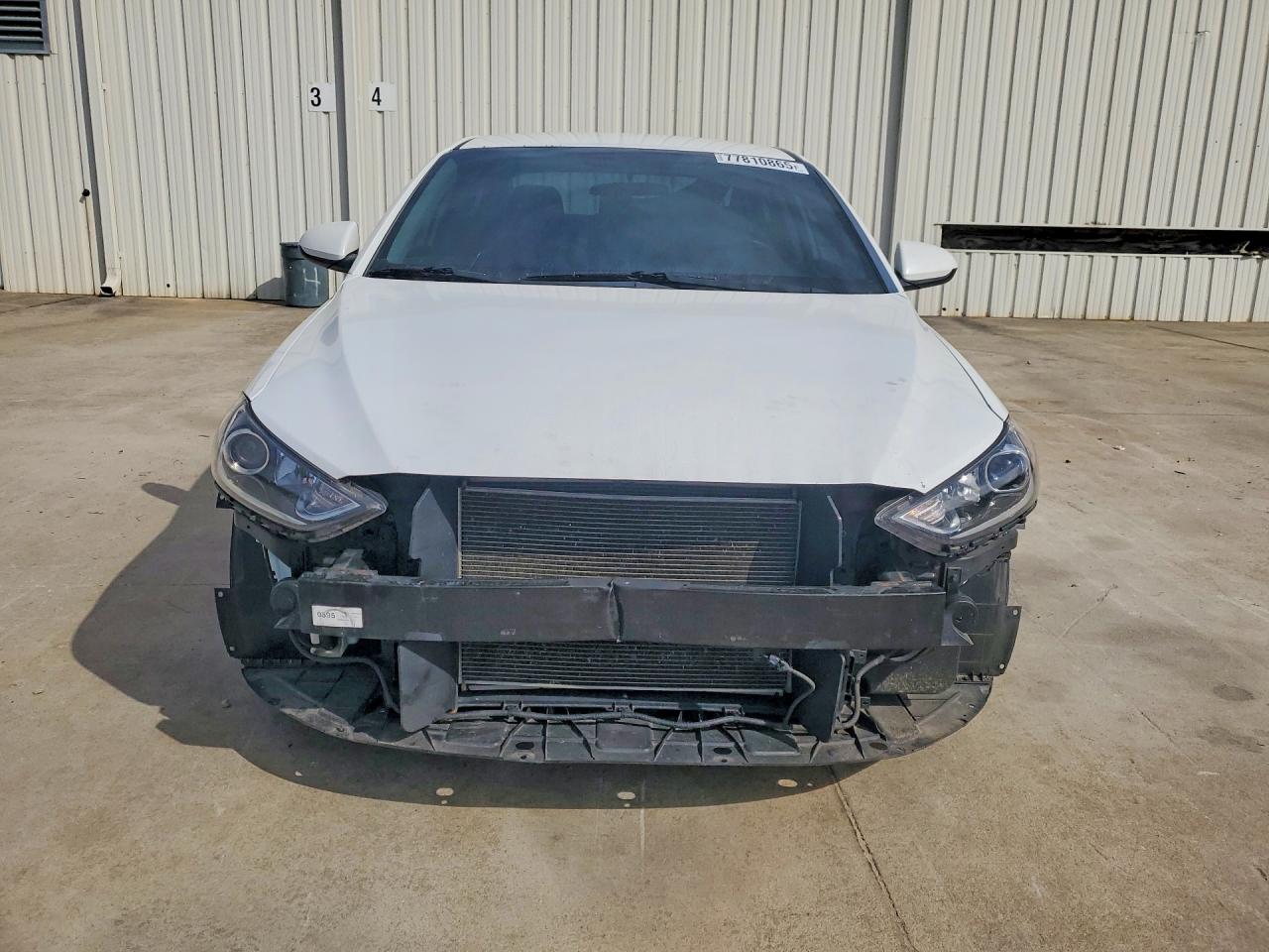 2018 HYUNDAI ELANTRA SEL photo 9