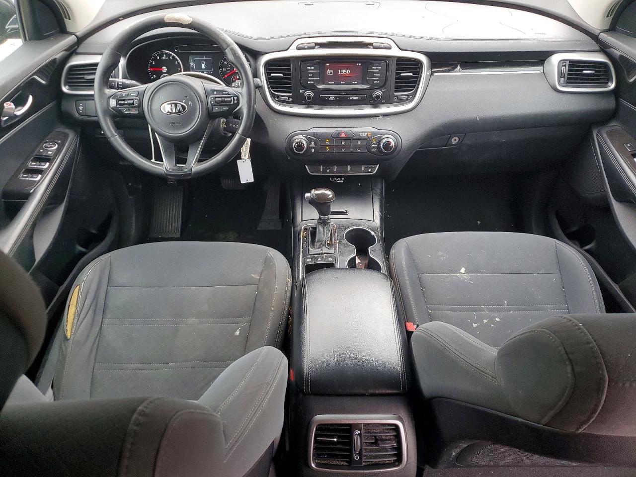 2016 KIA SORENTO LX photo 22