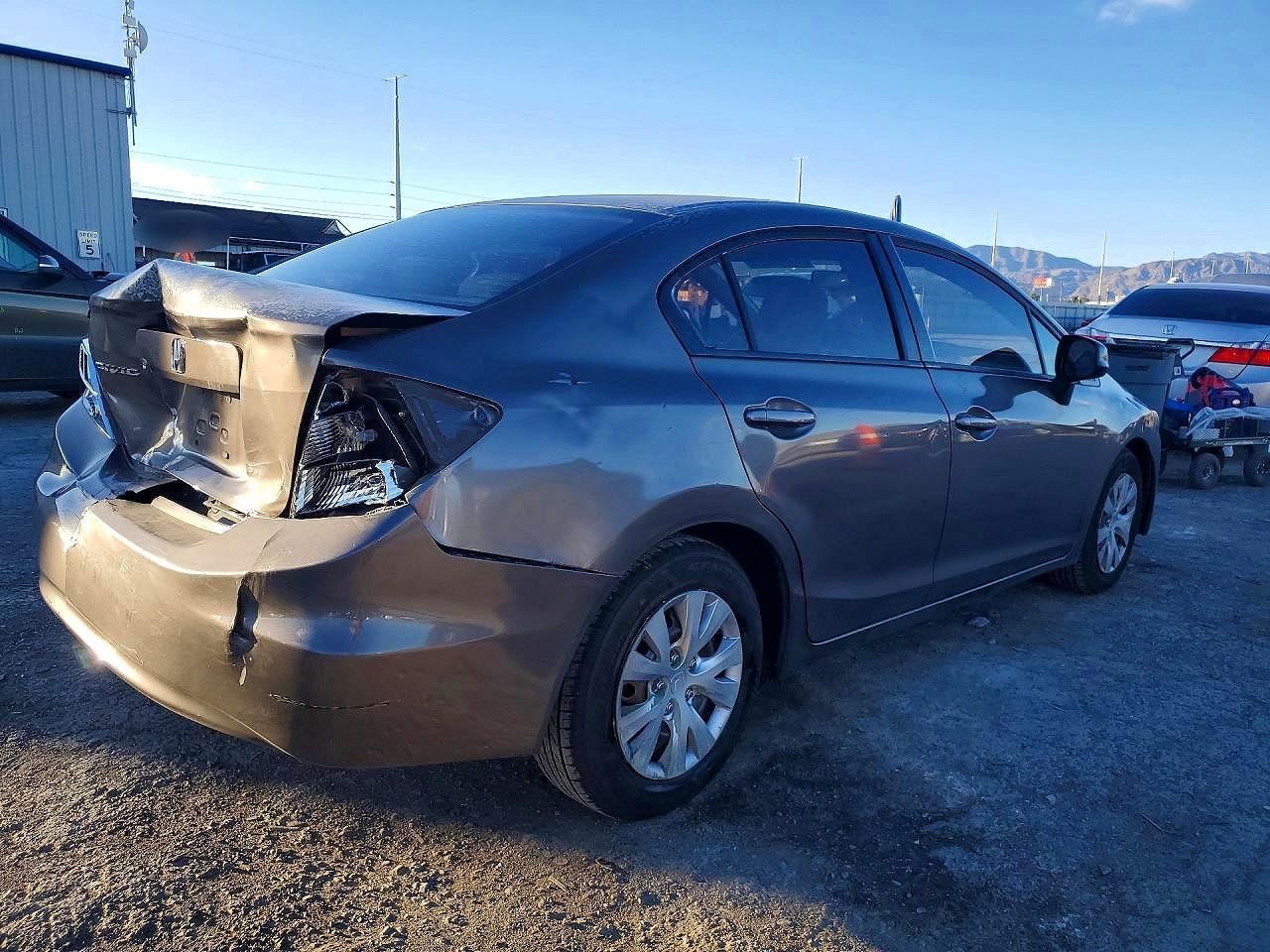 2012 HONDA CIVIC LX photo 5