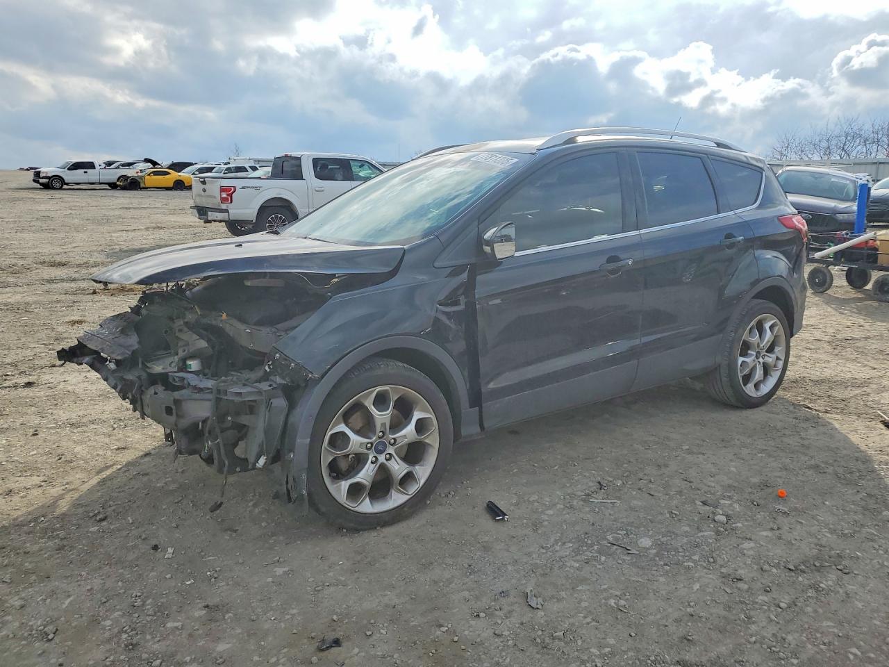 2016 FORD ESCAPE