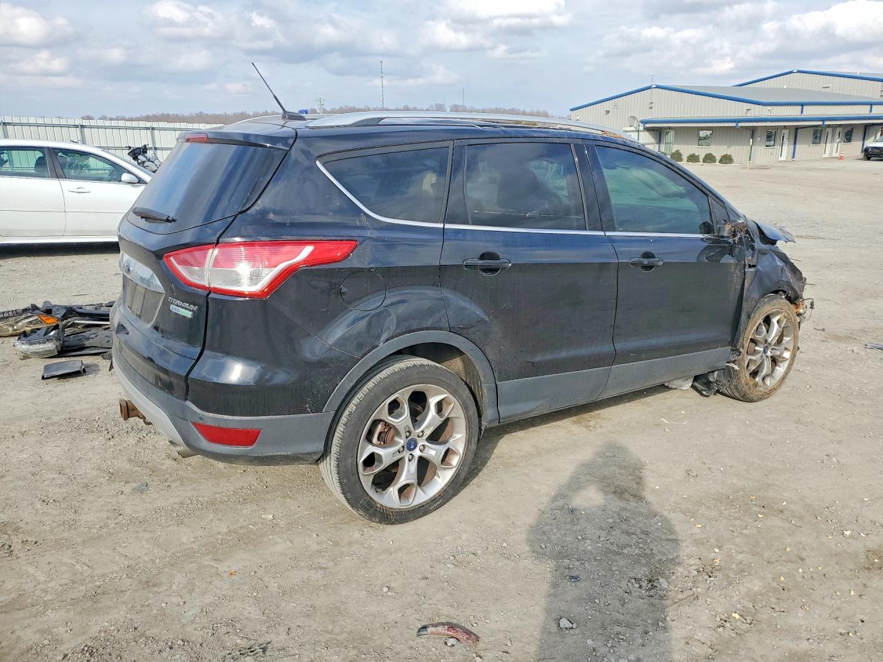 2016 FORD ESCAPE TITANIUM photo 5