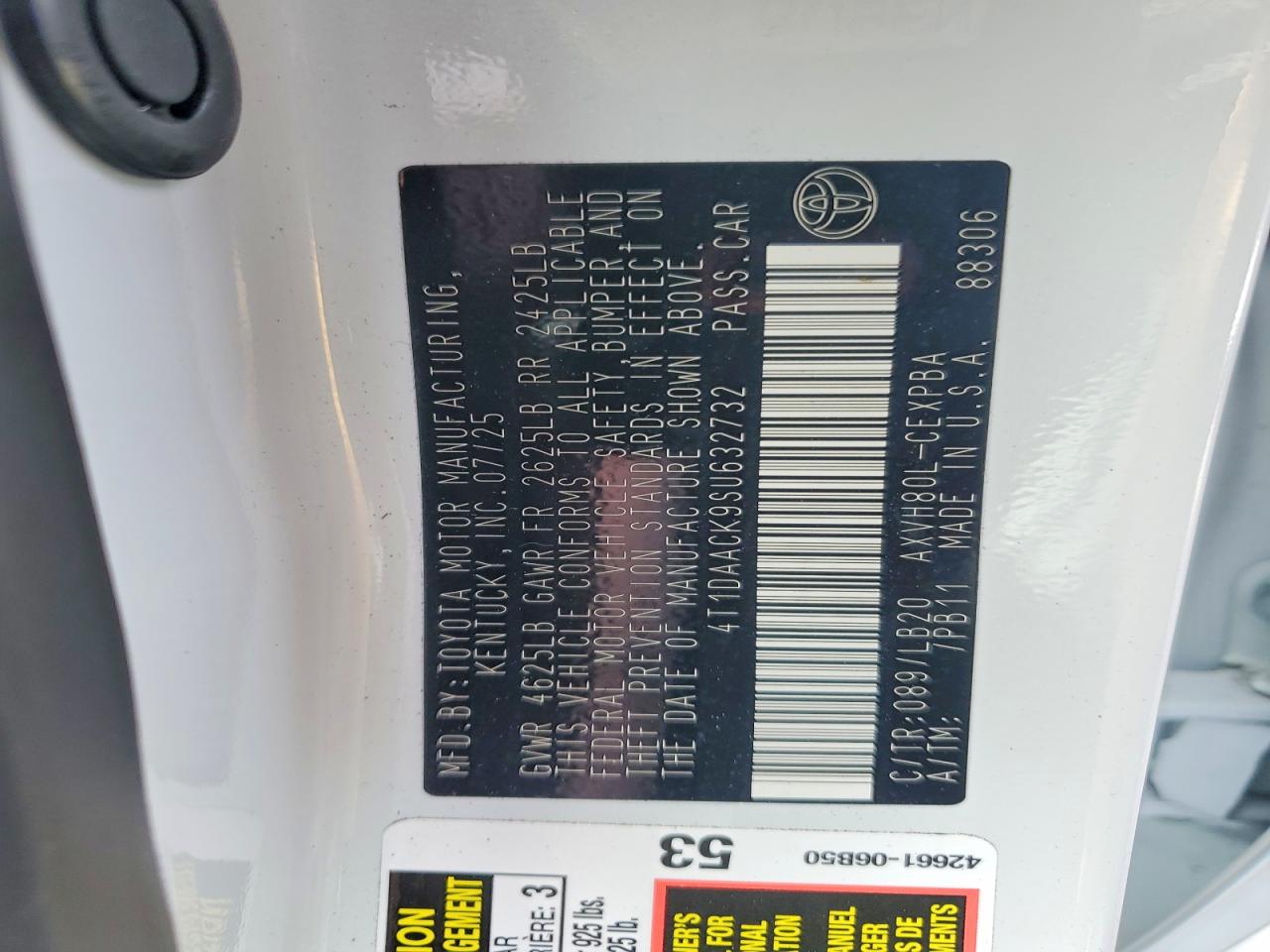 2025 TOYOTA CAMRY XSE photo 34