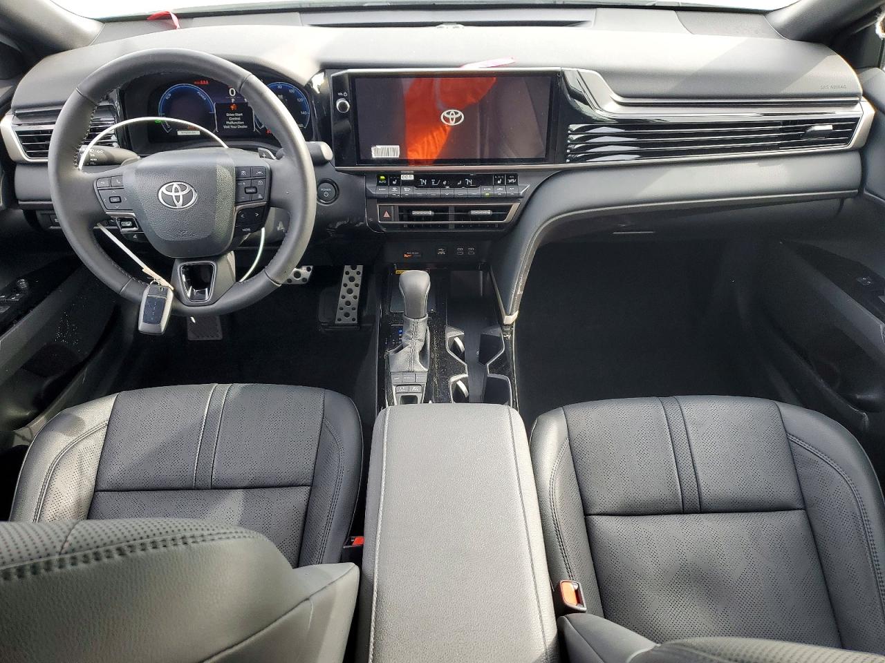 2025 TOYOTA CAMRY XSE photo 22