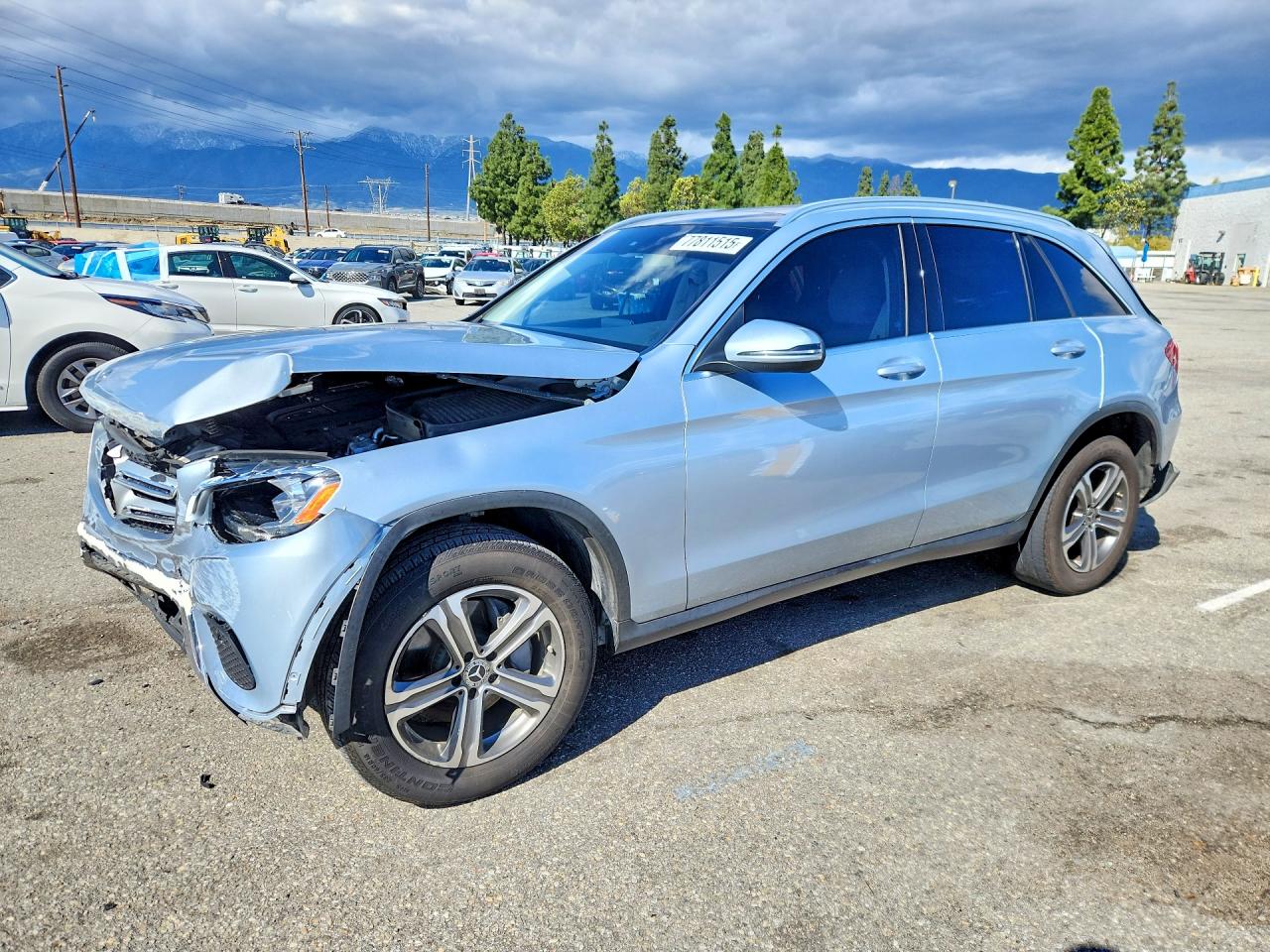2017 MERCEDES-BENZ GLC