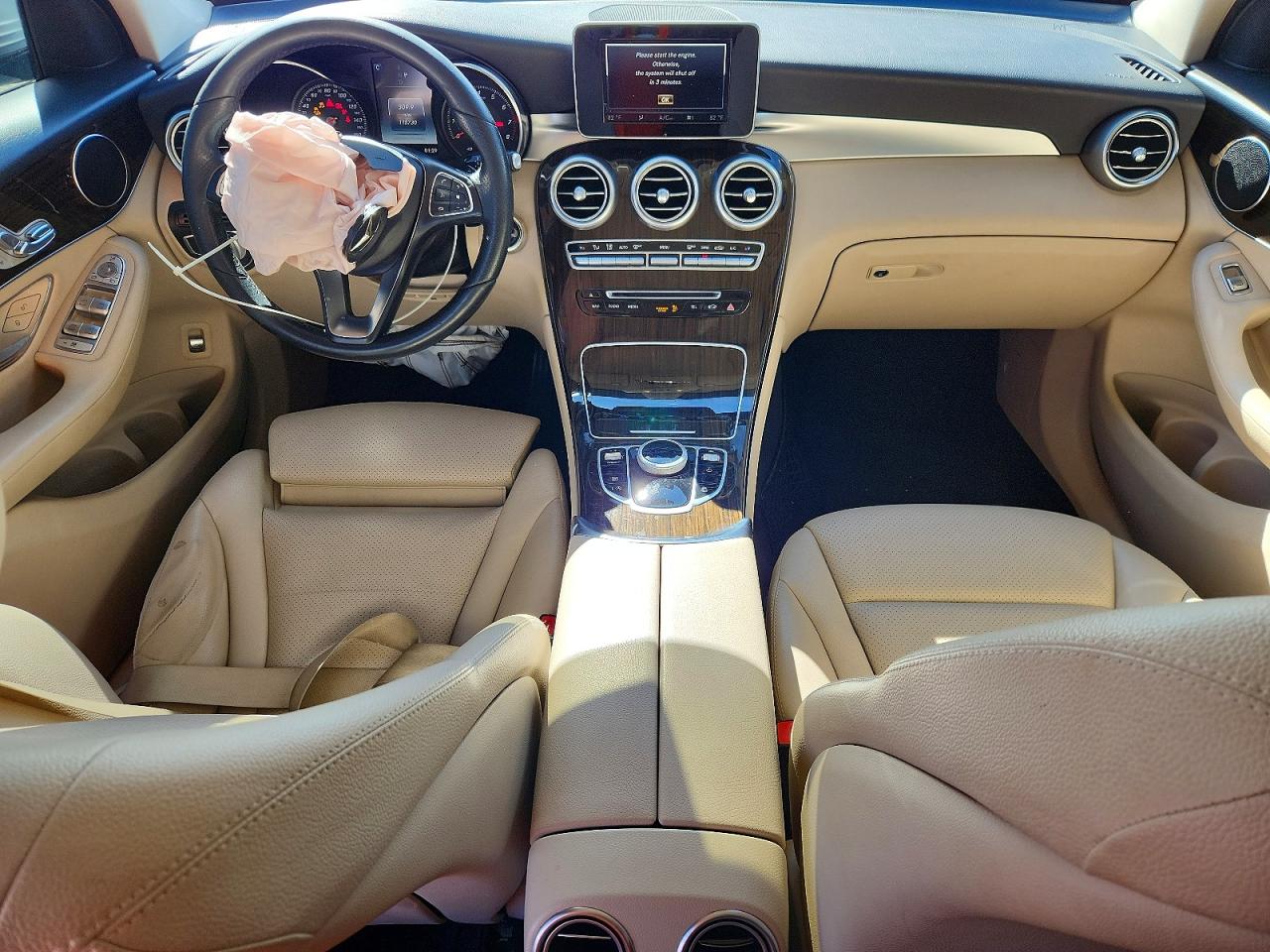 2017 MERCEDES-BENZ GLC 300 photo 8