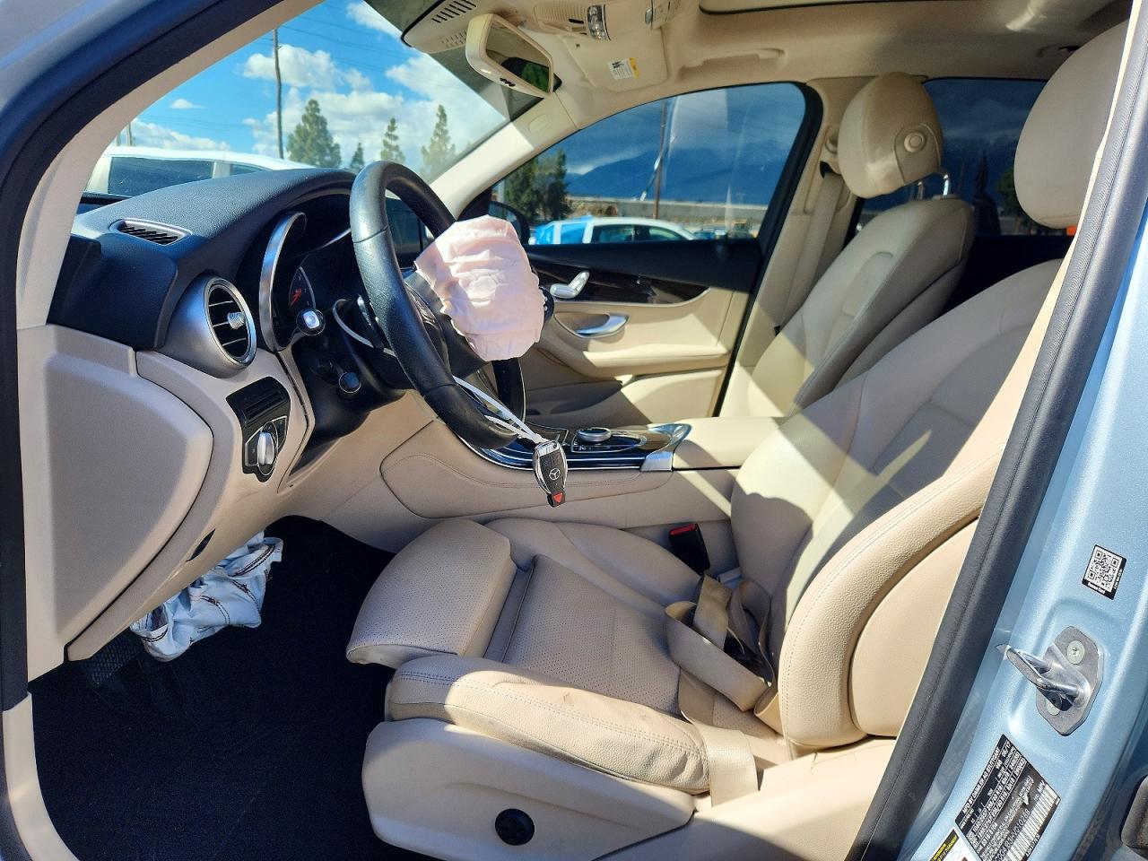 2017 MERCEDES-BENZ GLC 300 photo 7