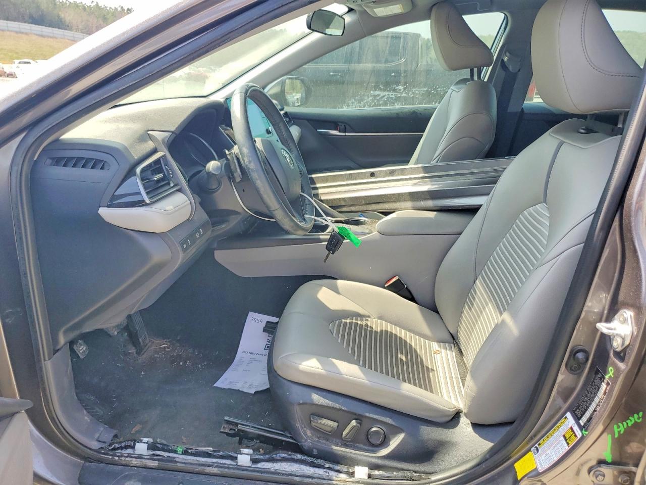2023 TOYOTA CAMRY SE NIGHT SHADE photo 13