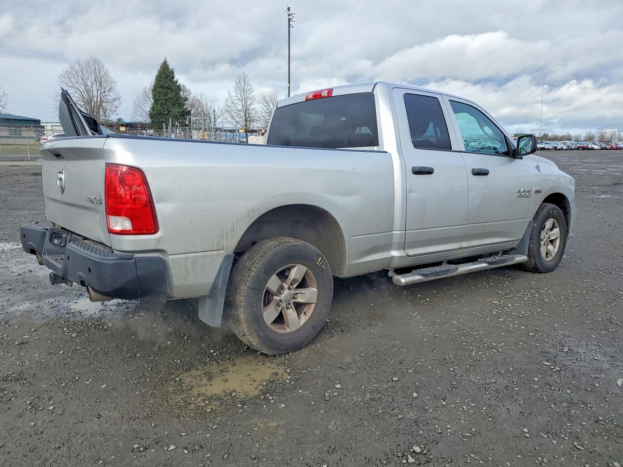 2013 RAM 1500 ST photo 5
