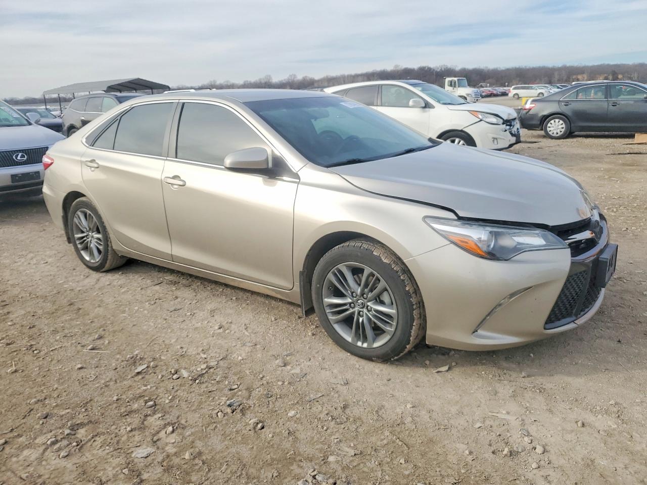 2017 TOYOTA CAMRY LE photo 7