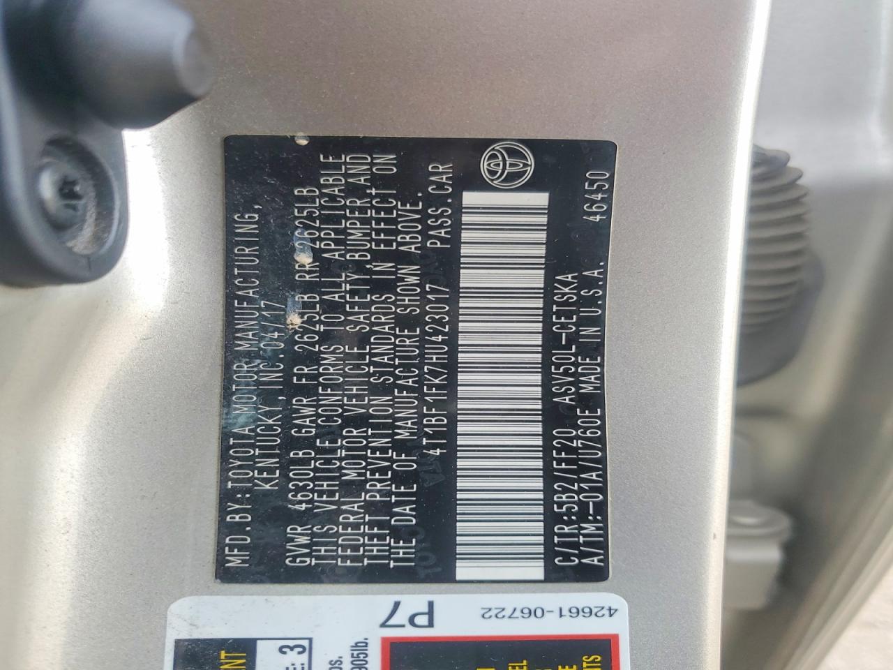 2017 TOYOTA CAMRY LE photo 23