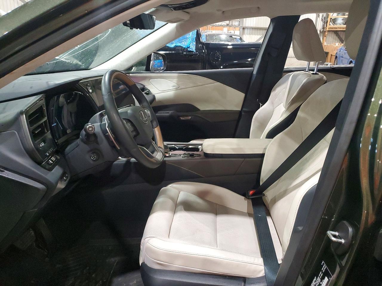 2025 LEXUS RX 450H+ LUXURY photo 7