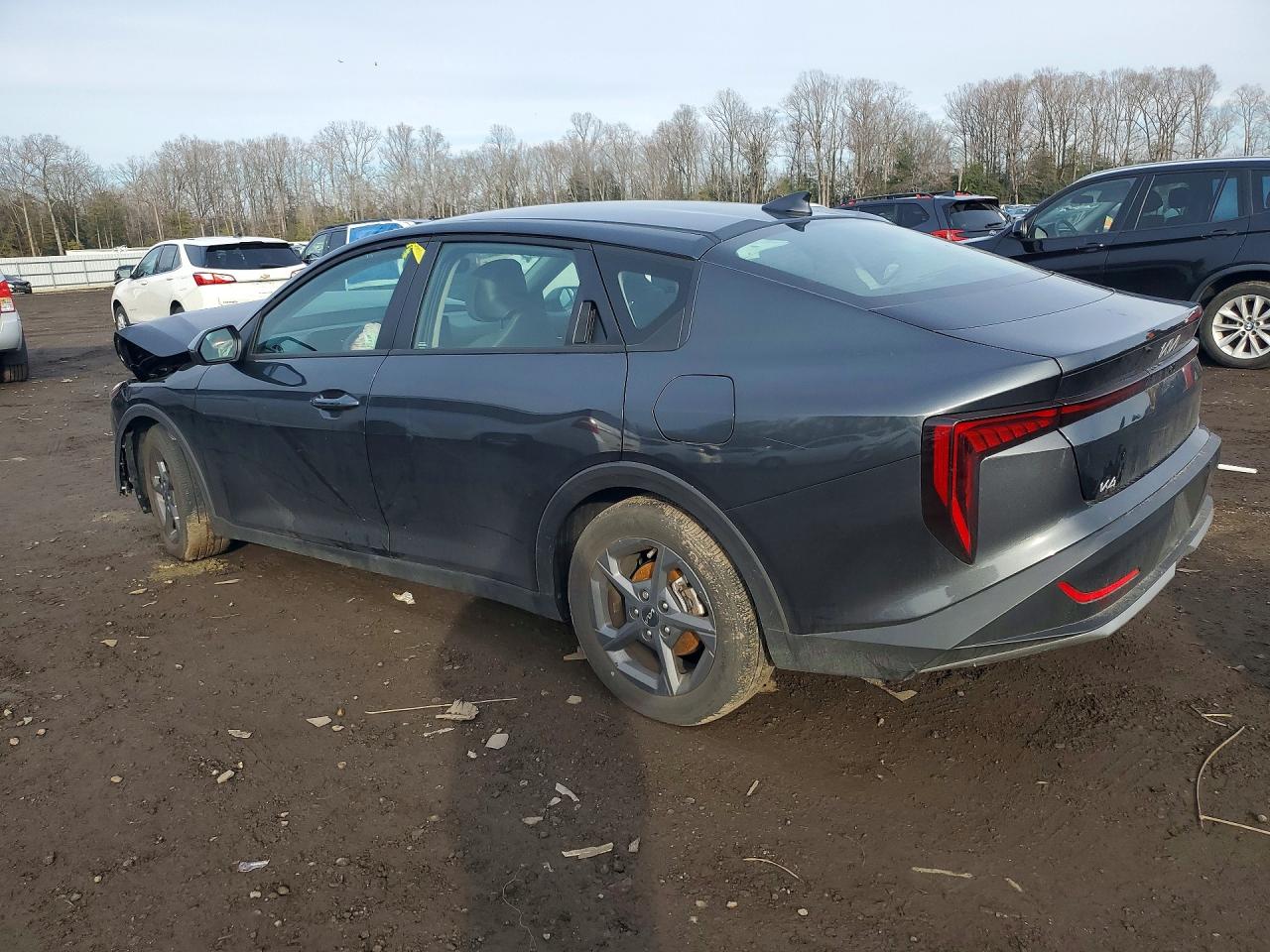 2025 KIA K4 LXS photo 2