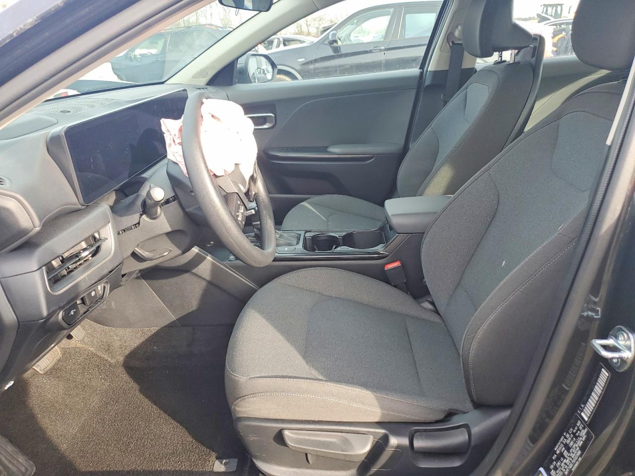 2025 KIA K4 LXS photo 7