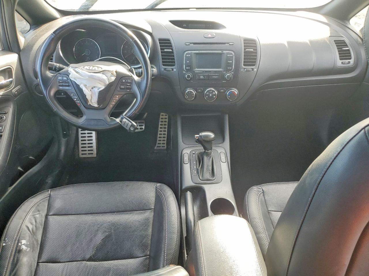 2015 KIA FORTE SX photo 15