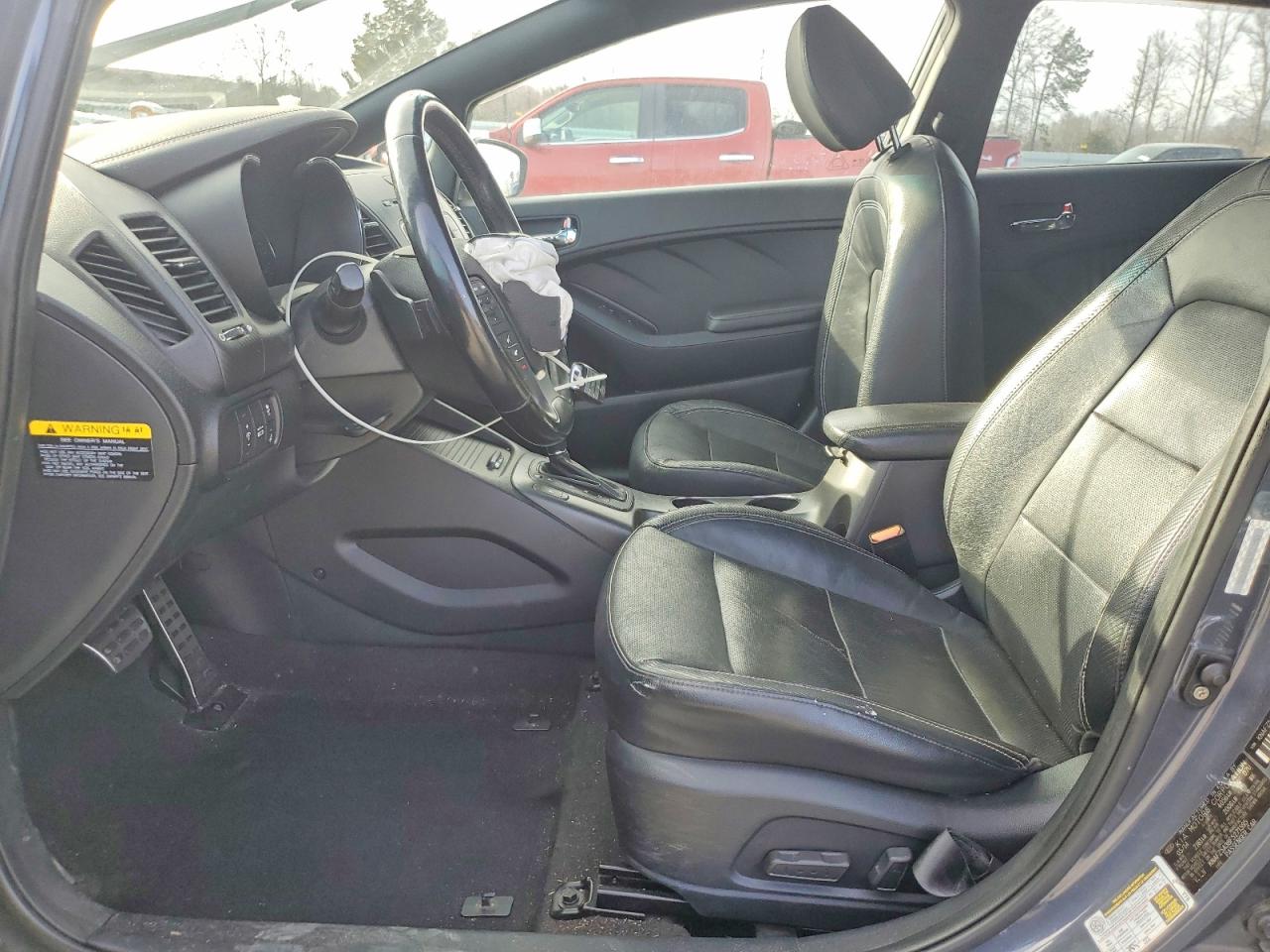 2015 KIA FORTE SX photo 13