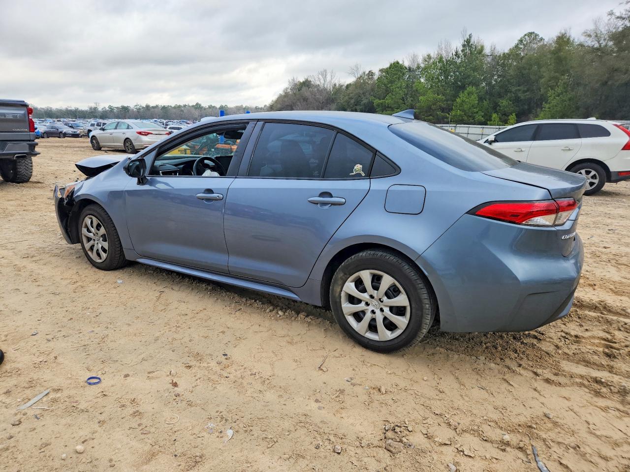2022 TOYOTA COROLLA LE photo 2